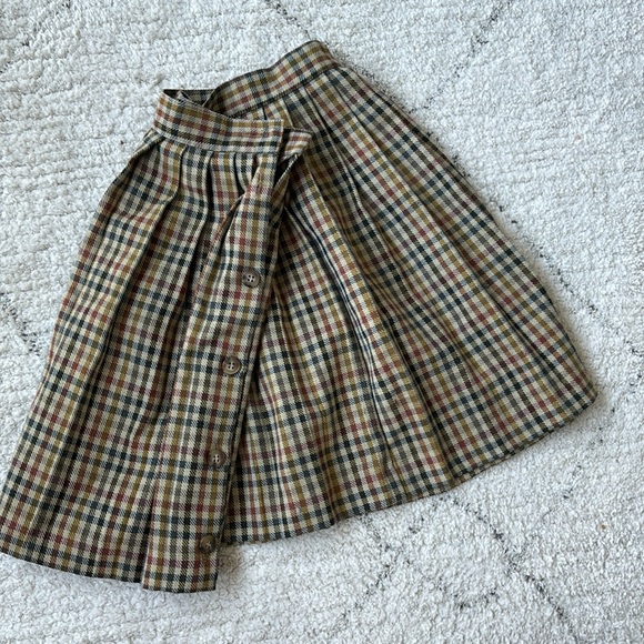 Vintage plaid skirt - Picture 3 of 4